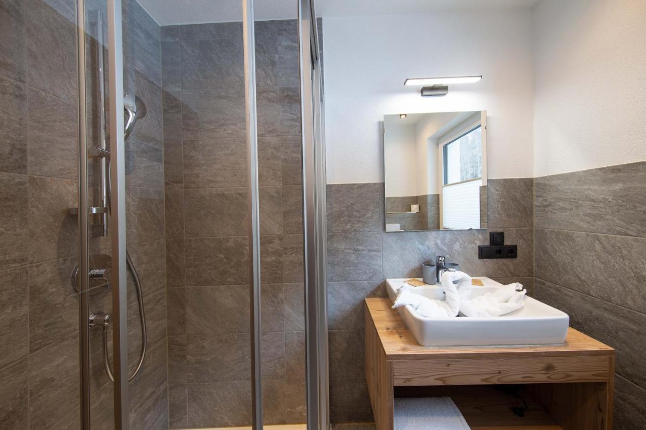 A Casa Granat Apartment Solden Bagian luar foto