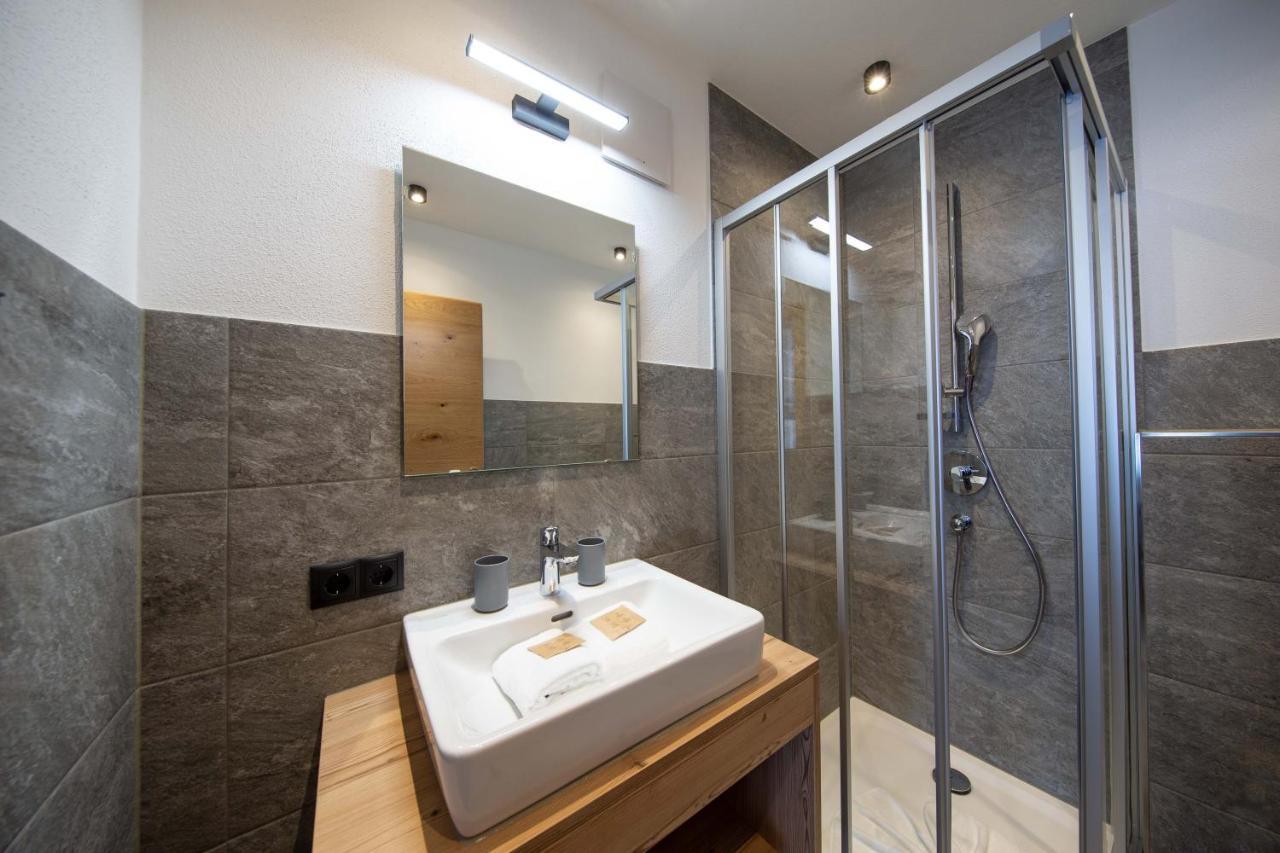 A Casa Granat Apartment Solden Bagian luar foto