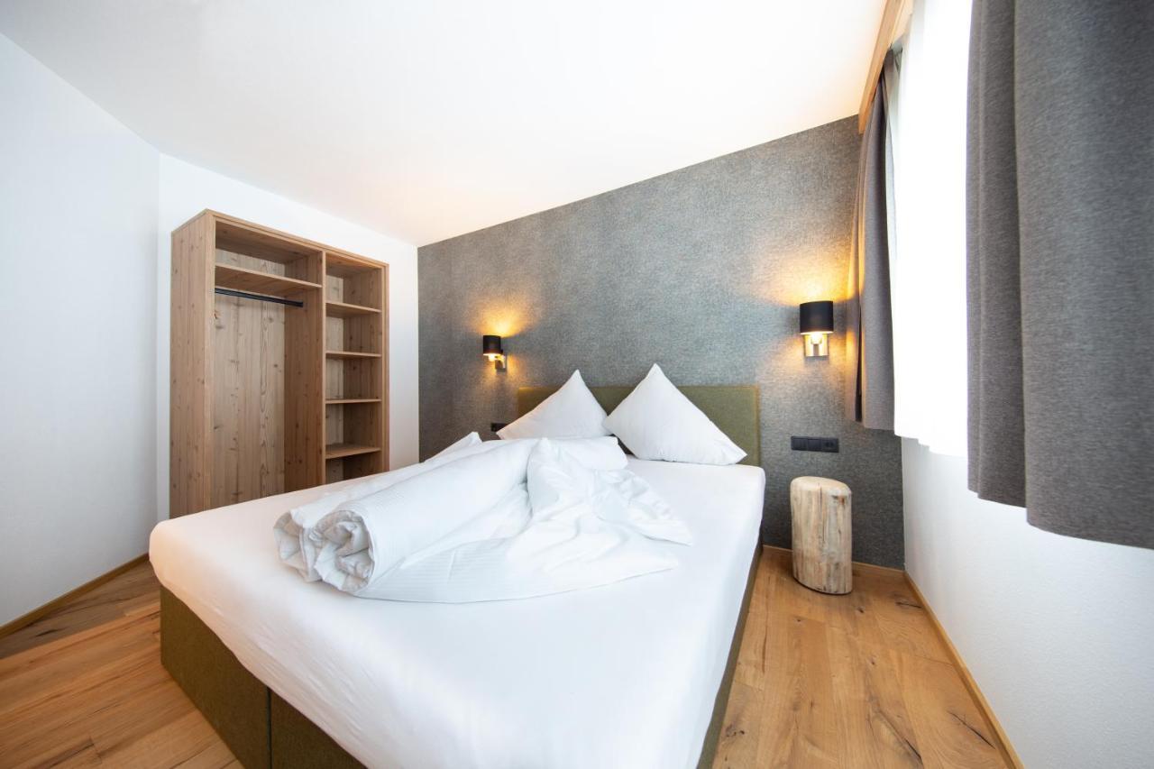 A Casa Granat Apartment Solden Bagian luar foto