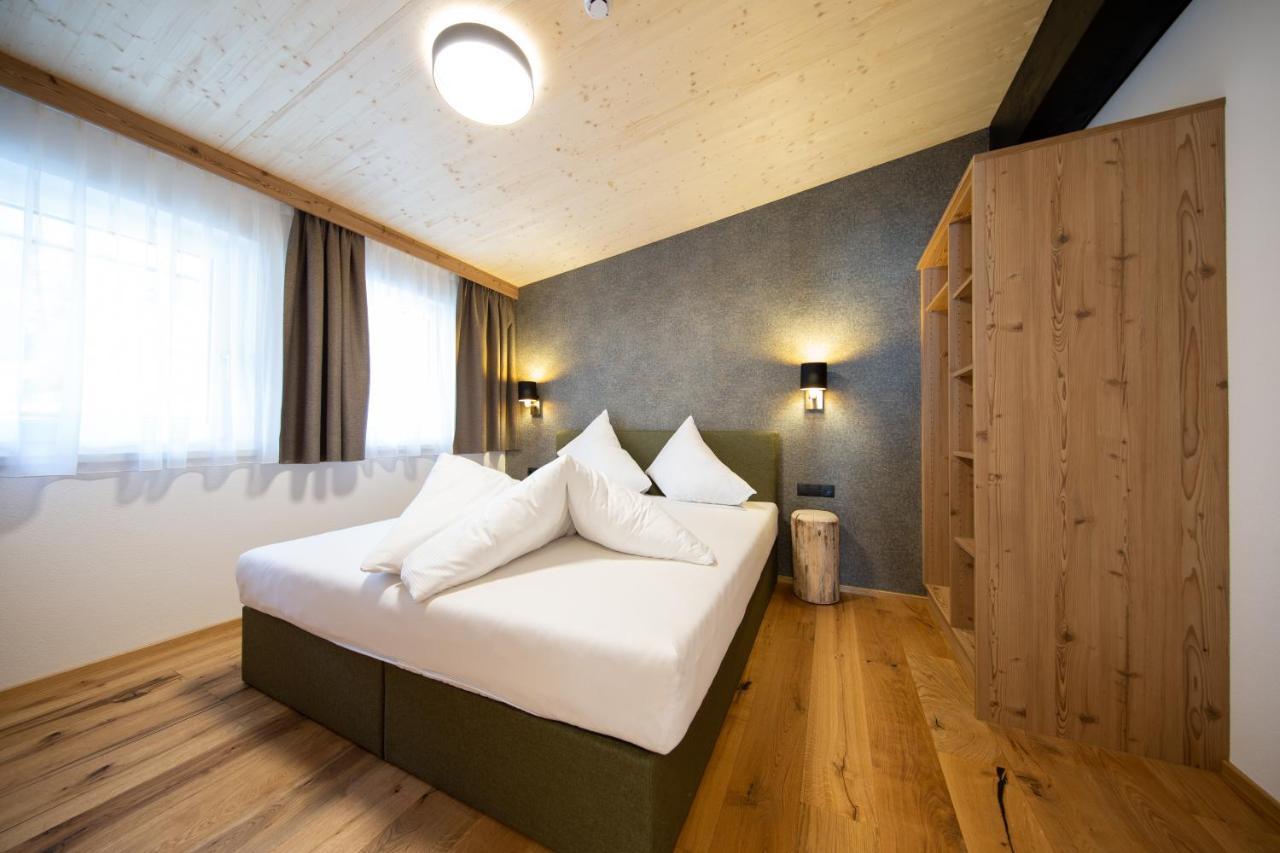 A Casa Granat Apartment Solden Bagian luar foto