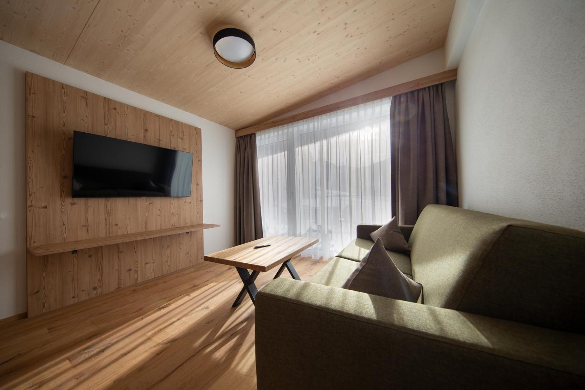A Casa Granat Apartment Solden Bagian luar foto