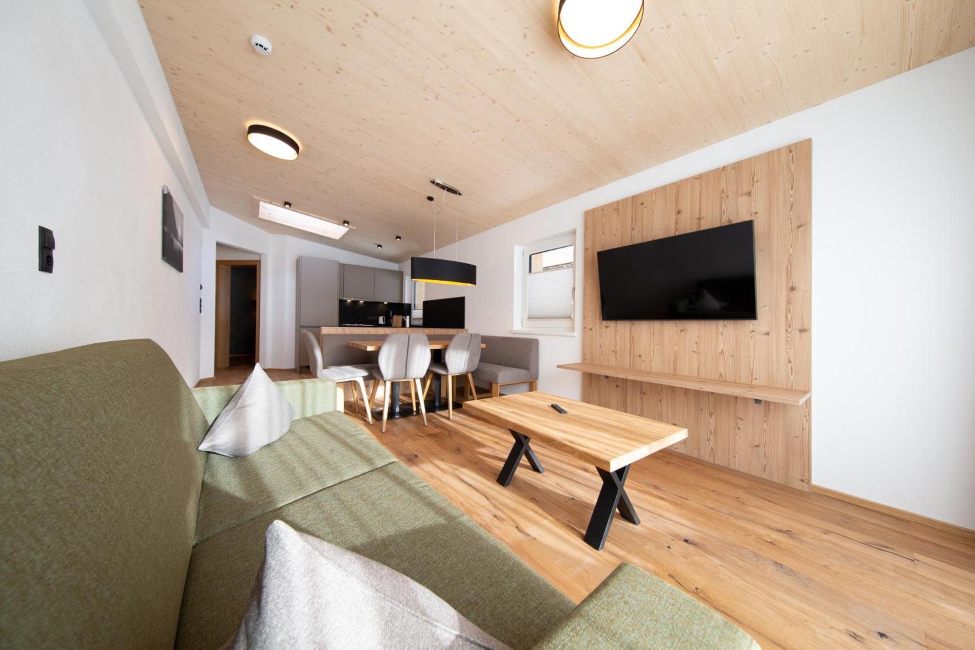 A Casa Granat Apartment Solden Bagian luar foto